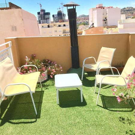 Room With Single Bed In Typical Townhouse With Rooftop Terrace Málaga Esterno foto