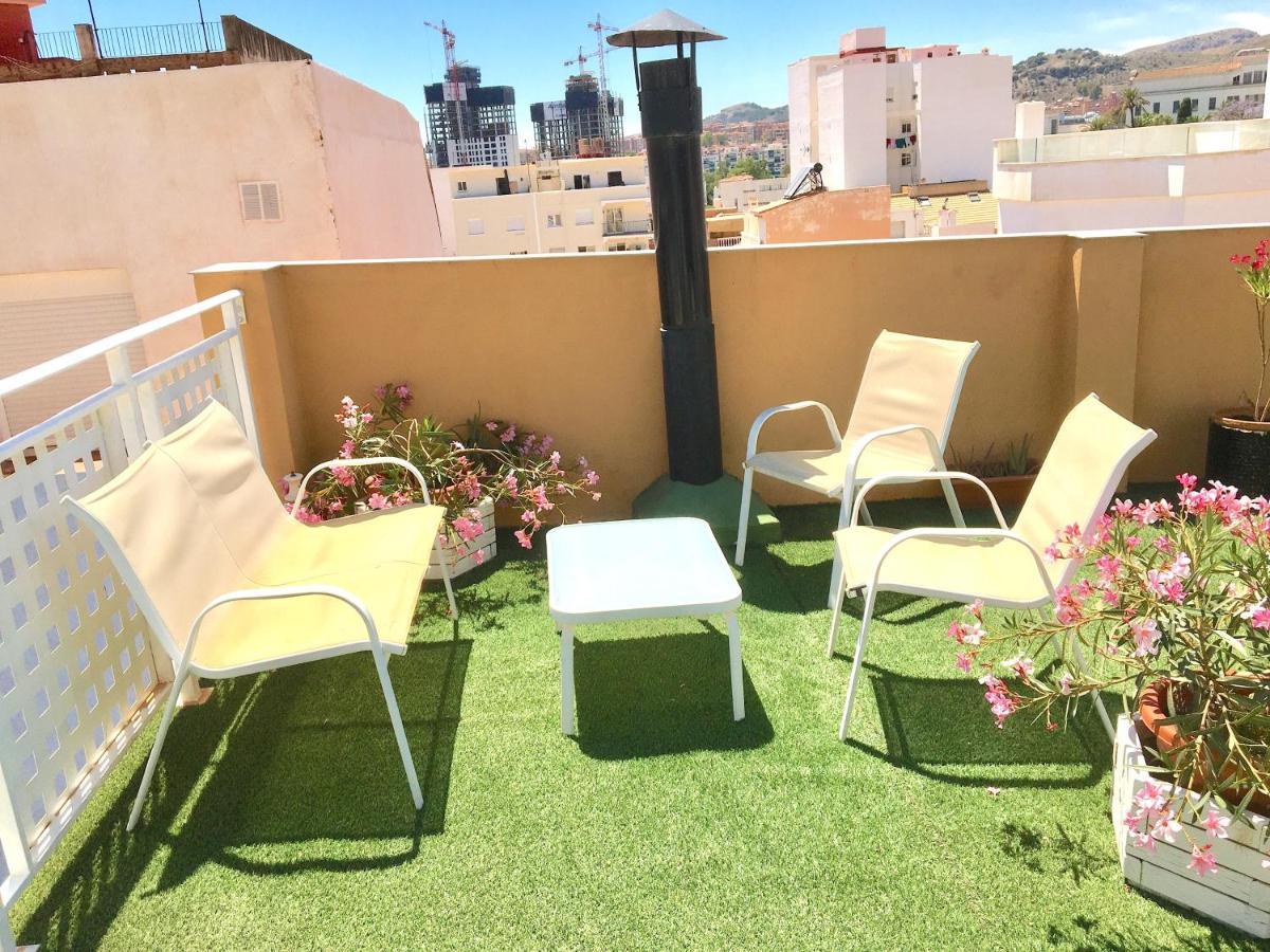 Room With Single Bed In Typical Townhouse With Rooftop Terrace Málaga Esterno foto